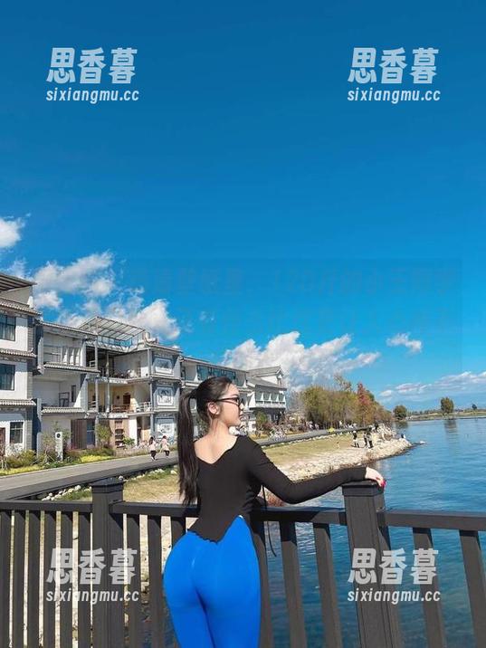 微密圈 - 高清壁纸里，120斤的小王同学的连体白丝，还有什么比这更让人心神不宁的？