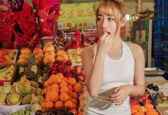 AISS爱丝(黄金版) - 女仆不只是一种风格，亚美依的免费美图让你值回票价！