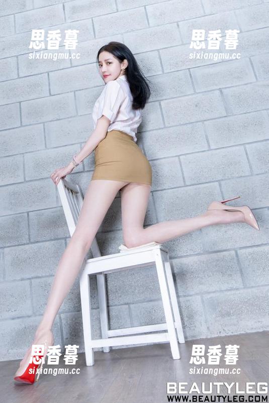 Beautyleg - Paris的全套泳装，图包竟然里还藏着几片比基尼？