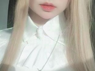 K酱最新写真上架，天哪！这美足竟让我心中悄悄泛起涟漪…