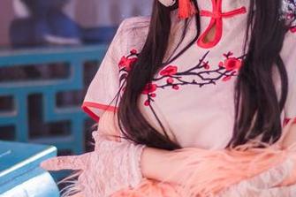 精选中极品！日系清纯妹子，喵糖映画的套图等你来发现！
