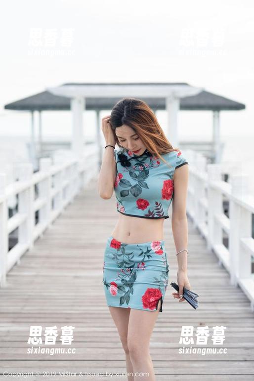 MiStar魅妍社 - 啧啧，原图里的妹妹把我壁纸全打到水了！糯美子Mini真有一套。