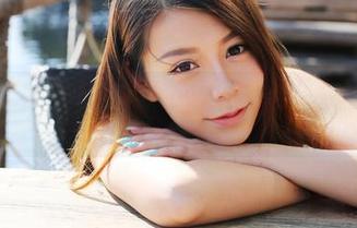 MyGirl美媛馆 - 小海臀rena的学姐合集:一边翻书一边放电?