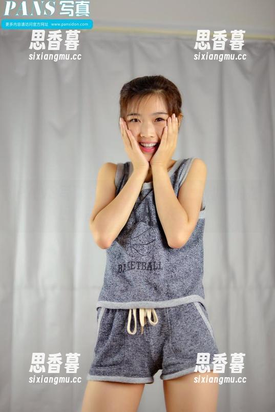PANS写真 - 豹纹控？来瞅瞅小甜甜的在线作品，真不知她在想啥。