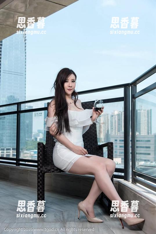 TGOD推女神-谭晓彤 TGOD推女神 - 谭晓彤兔女郎新片又来了!美图就像是巧克力,让人想一口气吃掉,当然要小心牙齿了