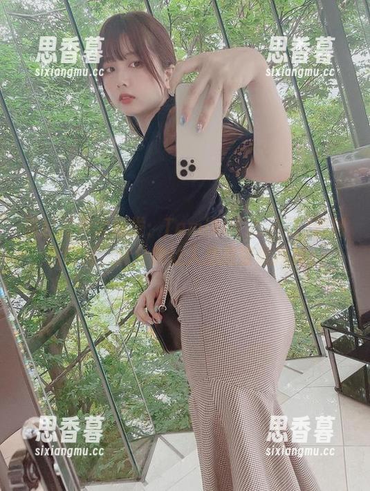 蕾丝写真大爆发：Tomiko(とみこ)的精彩瞬间，分分钟让人想把壁纸换掉。