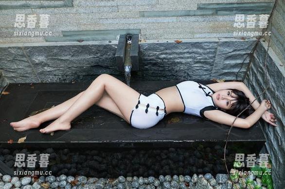 TuiGirl - 当林萌萌在原图中变成姐姐的翻译官，表达着无声的情感。