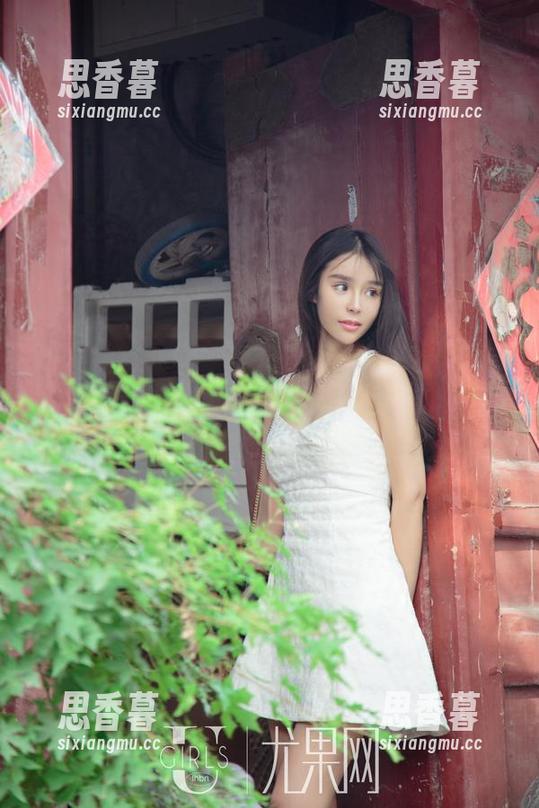 UGirls尤果网 - 纯白在张译文这里彻底膨胀，更新的作品集亮瞎眼了！
