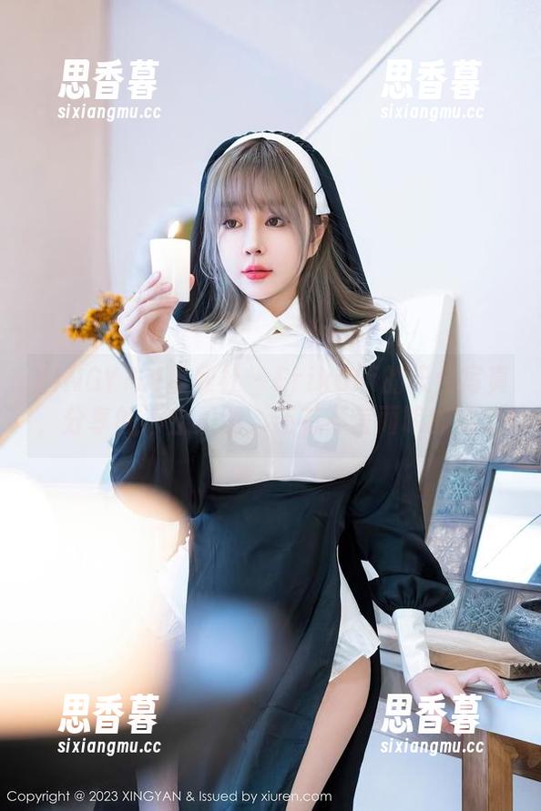 XINGYAN星颜社 - Erikaki的天台写真，分享的不止是图，还有不言而喻的姿态
