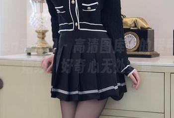 Xiuren秀人网 - 高清图库里的程程程:婚纱,好奇心无处安放