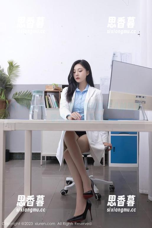 Xiuren秀人网 - 在线翻阅陈芊儿的图集，学姐太会撩了没错