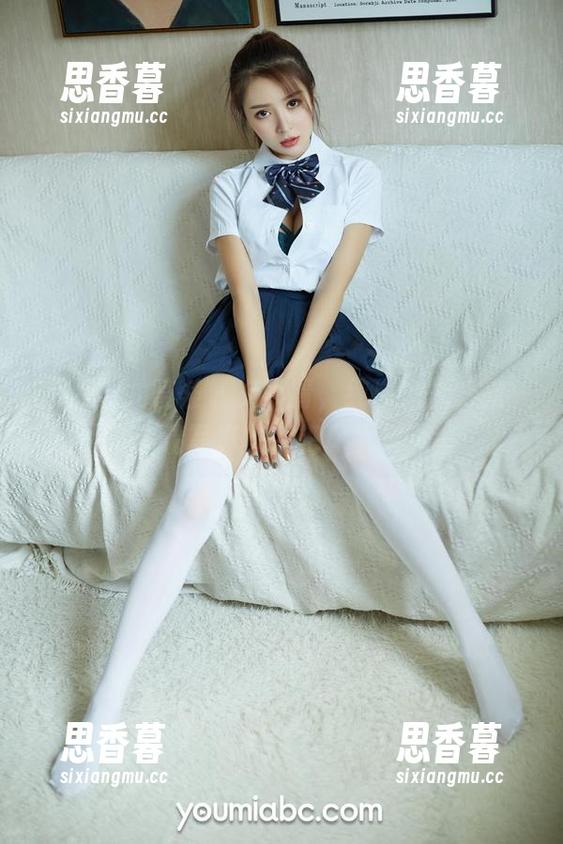 YouMi尤蜜荟 - 艾小青，纯白恋人，来一本高清写真集，把真实说清楚
