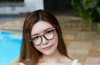 YouWu尤物馆 - 兔女郎Seven小七无拘无束，打破常规的无圣光作品，果然是个奇特的存在。