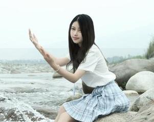 难以抗拒的福利，eloise软软的蝴蝶结图集到底藏着什么？
