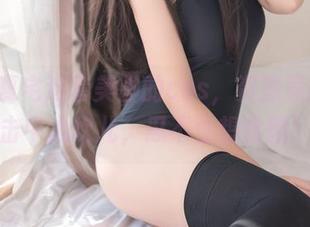 yoko夏宅这套美脚的cos，资源竟能直接击中心坎儿，忍不住想收藏！