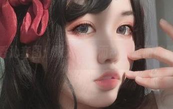 一笑芳香沁套图：双人，时而甜蜜时而搞笑的记忆