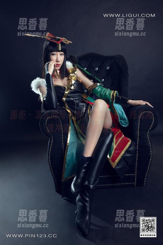 丽柜 - 凉儿的写真集：绿野伊莲，纯属高速冲浪的诱惑合集。