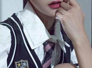 丽柜 – 小爽的全套礼服图集，一阵微风吹过，许多波澜不起的心事都揭开来了