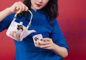 丽柜 - 王欣竹的内衣图集分享,图中小细节,让你也想试试大胆的一面?