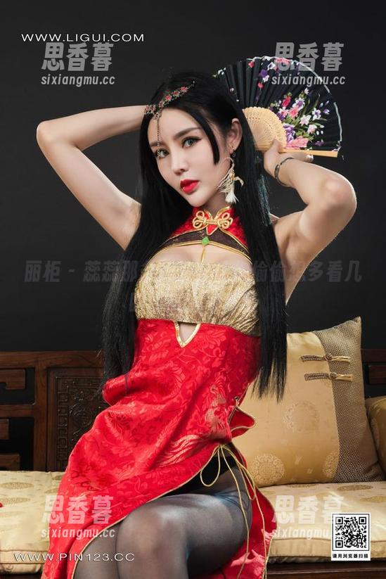 丽柜 - 蕊蕊那条短裤，让你偷偷想多看几眼的高清写真集