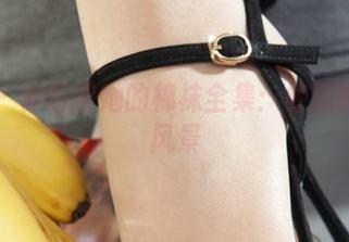 丽柜 - 钟晴和她的棉袜全集：舒适的另类风景