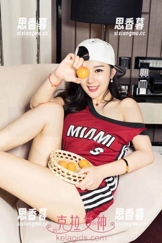 克拉女神-佳莹 克拉女神 - 佳莹的美脚合集:谁能拒绝这个诱惑?