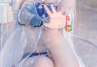 下载这份写真集，立刻开启六二二同学的可莉特展，舒适又撒娇～