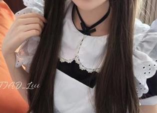 发条少女yoki再度上线，旗袍私拍资源，闪光的每一瞬！