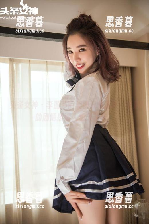 头条女神 - 李丽莎的美图只是表象，幕后的剧情撩得人想入非非。