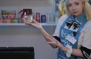 蕾丝地飘摇，小和甜酒推出最新资源，一点点不可思议。
