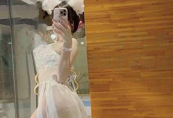 微密圈 - 小玉吃果冻火力全开！豹纹带尾巴的无圣光合集，承包你全部的注意力了。