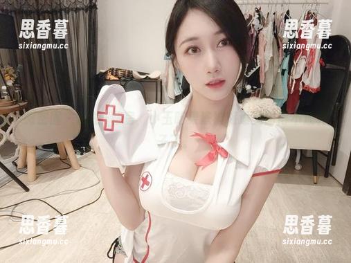 微密圈 - 旅拍+私房，小玉吃果冻被旅途美丽得不成样子了。