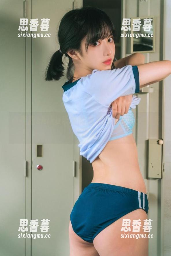 小鹿鹿shika带来的美足高清大片：当我失语时