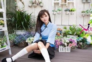 尤果网 - 夏日泳池的金子熙，写真里的光影游戏enavant！