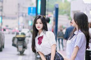 尤蜜荟 - 身为职场女强人，张思允Nice的高清职业装也太值得看了吧？