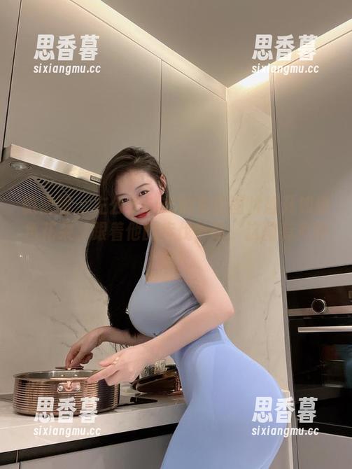 微密圈 - 左公子666的私拍图片盛开如粉色花朵，跟着他的步伐，瞧，这图有多得意！
