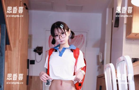幼水铃衣 水手服写真,幼水铃衣的分享真让人想去航海了!