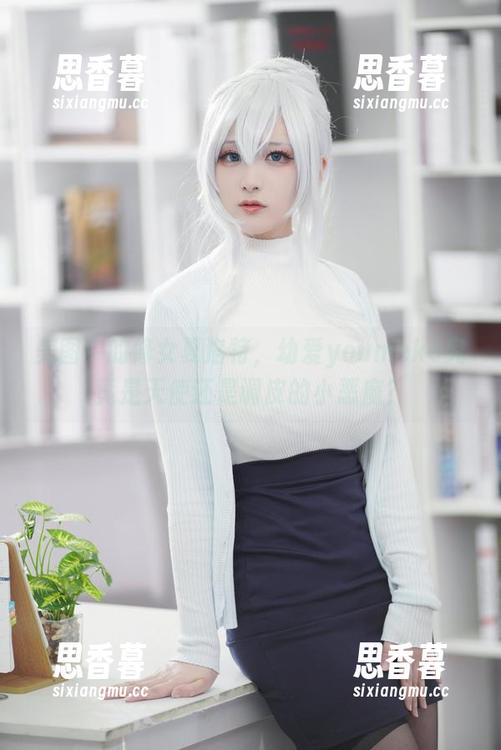 美图中的修女夏洛特，幼爱youmeko究竟是天使还是调皮的小恶魔？
