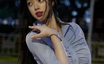 微密圈 - 在徐珺大哥的圣诞写真里，你能找到“我还想要更多”的答案吗？