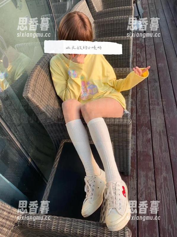 微密圈 - 想把所有的资源都收藏，只因无敌哒小姨妈的可爱让人不想错过任何一张！