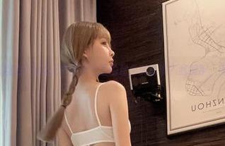 微密圈 - 谁能抗拒无欲无求的推土君的粉色美图呢？我摊手，无奈的滑落…