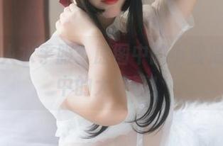杏子夫人水手服：原图中的小波浪，精选中的大惊喜！