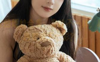 浅安安的婚纱合集：有啥不一样，真把白色变成了七彩？