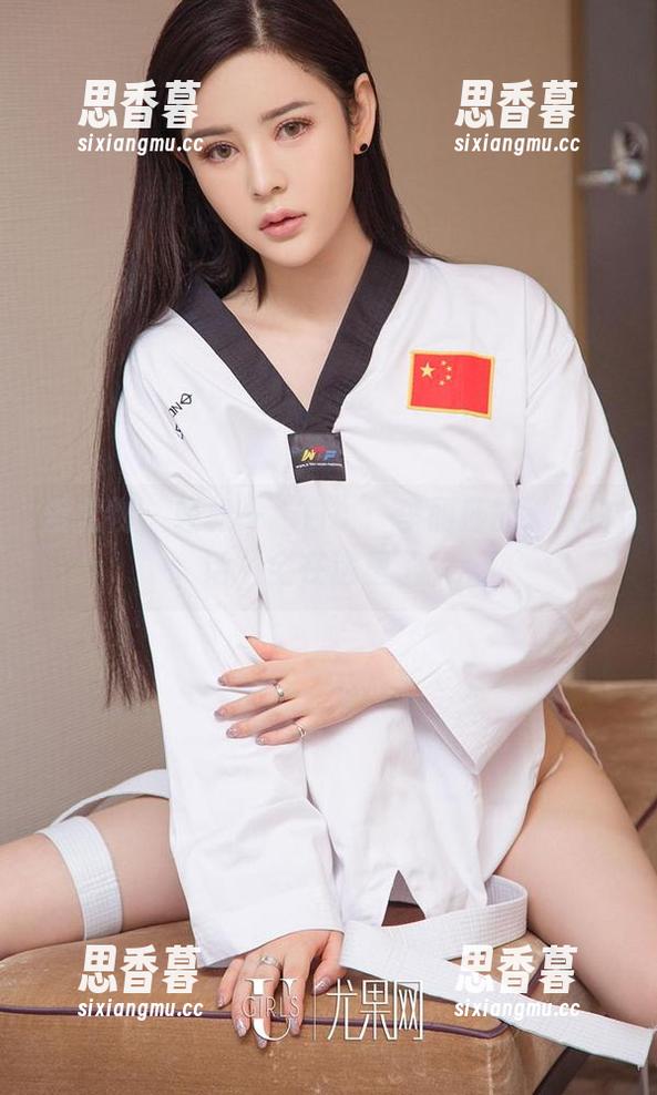 爱尤物-李丽莎 爱尤物 - 轻松一“白”:李丽莎的“大白话”全在这里了。
