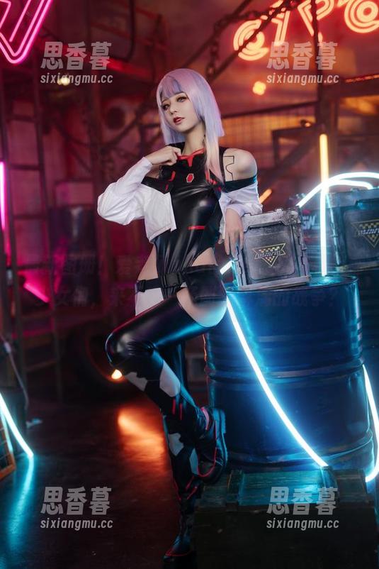 最新图册！爱老师phd的Kar98k展现，少女们，来不来一场酣畅淋漓的战争？
