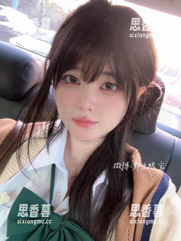 看这眼酱大魔王w的睡衣写真，懒得搭配才是真正的高级