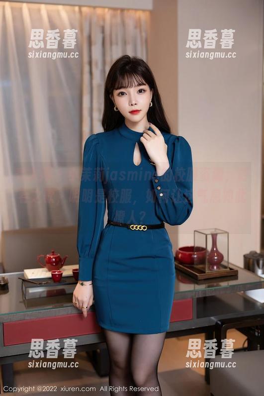 秀人网 - 小茉莉jasmine的校服资源，青春之歌，明明是校服，如何让这气息如此撩人？