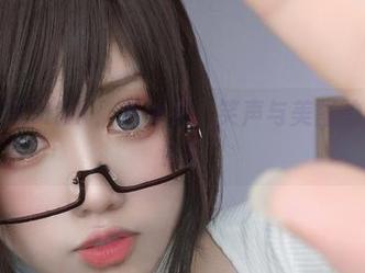 芊川一笑MNK:连体衣、笑声与美图的完美结合!