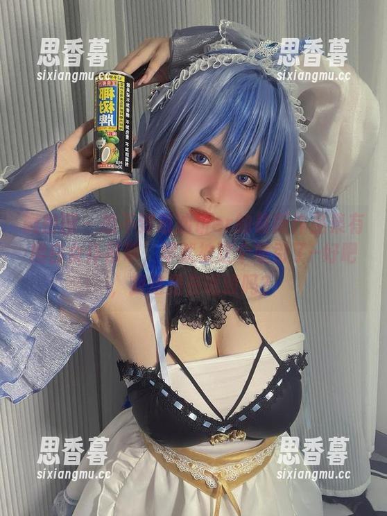 微密圈 - 想不到葱油饼er的最新作品集有黑白女仆吊带，早就被这个吸引了–好吧，我这是在诋毁吗？