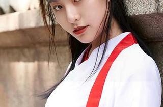 蜜桃社 – 女神韩贝贝的全集写真：看完觉得自己都不配了